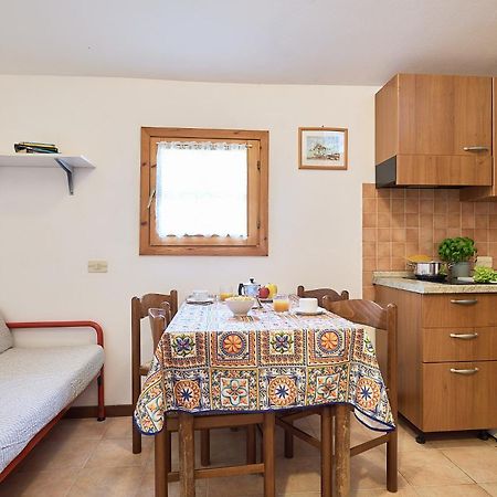 Hotel Il Paese Di Ciribì Ceriale Esterno foto