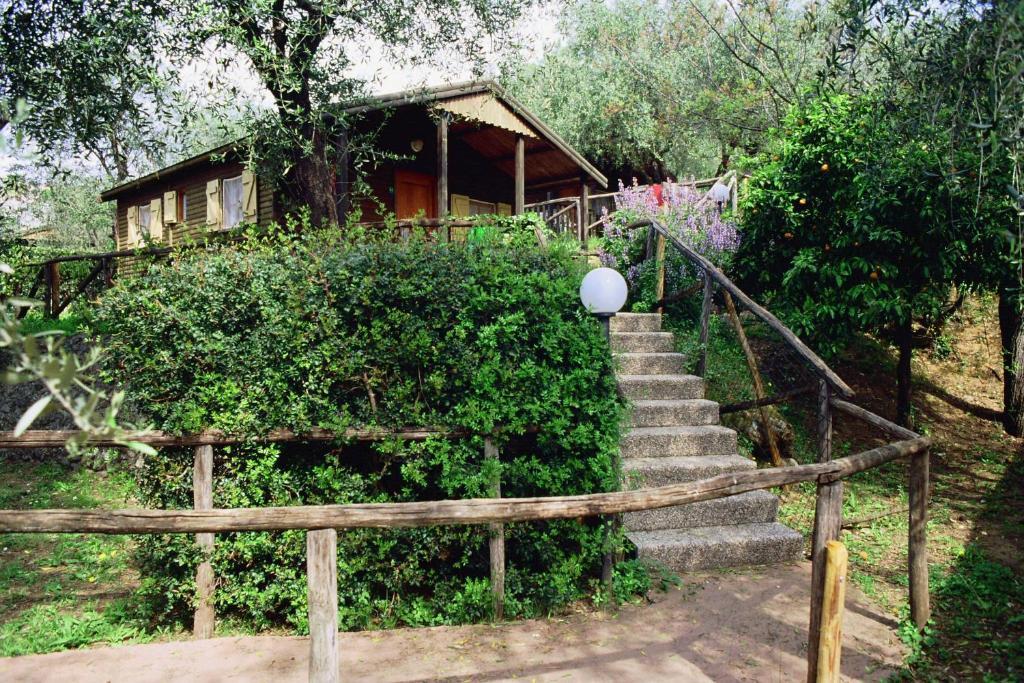 Hotel Il Paese Di Ciribì Ceriale Camera foto