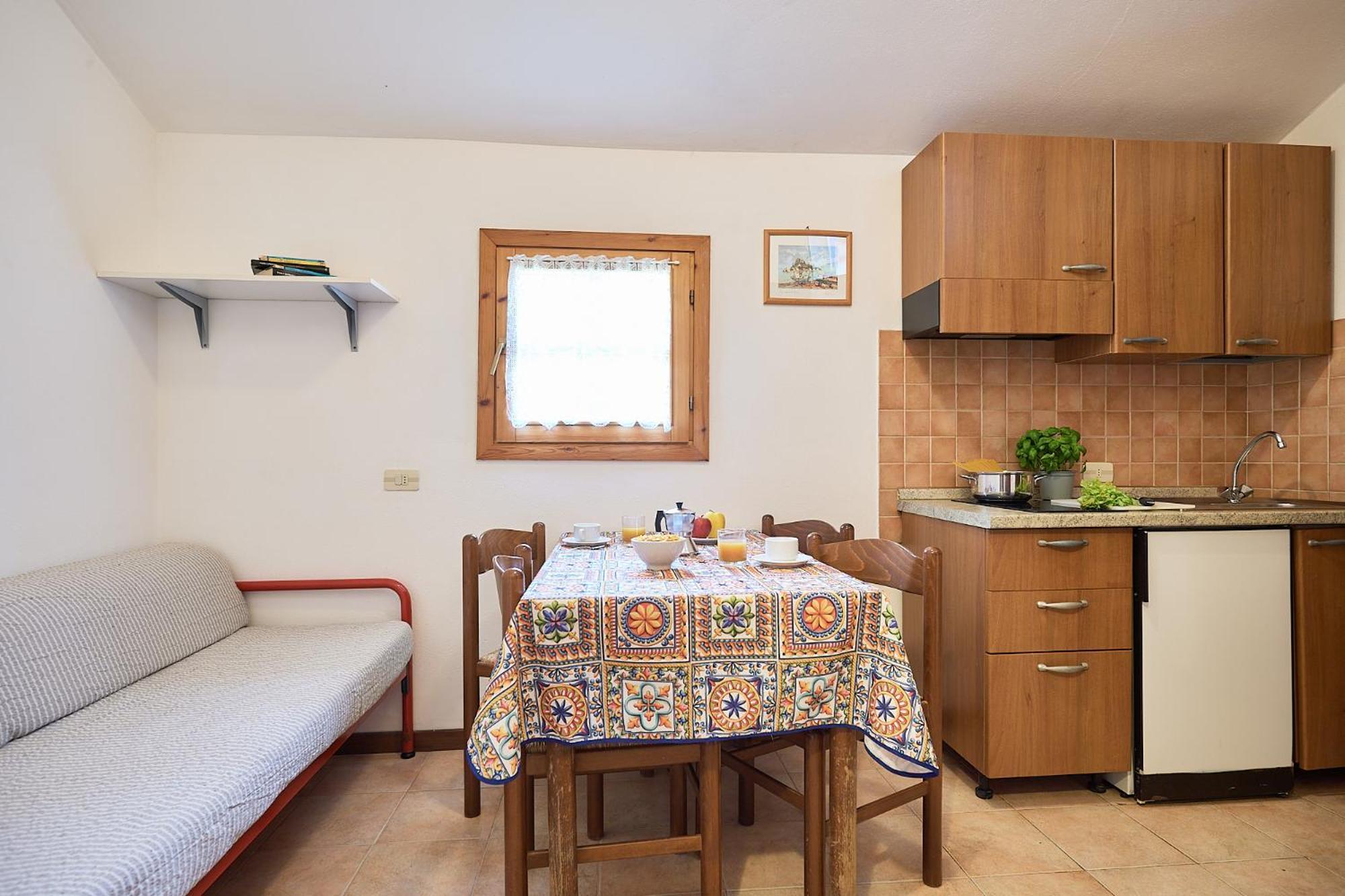 Hotel Il Paese Di Ciribì Ceriale Esterno foto